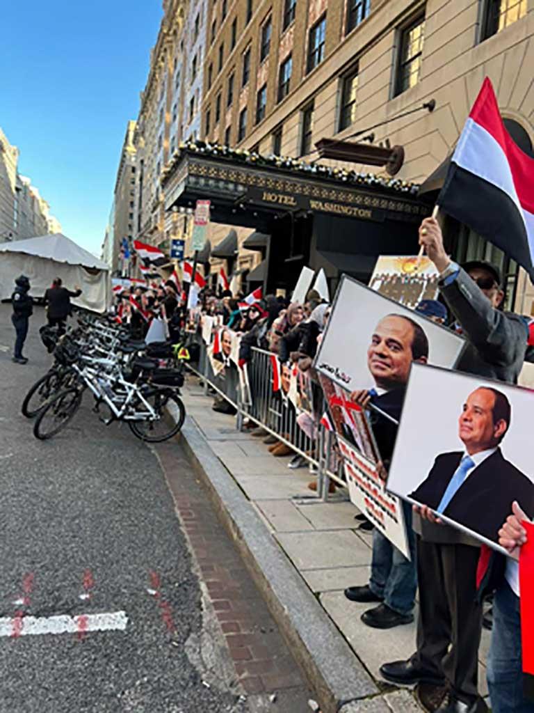 استقبال الجالية المصرية بواشنطن للرئيس السيسي