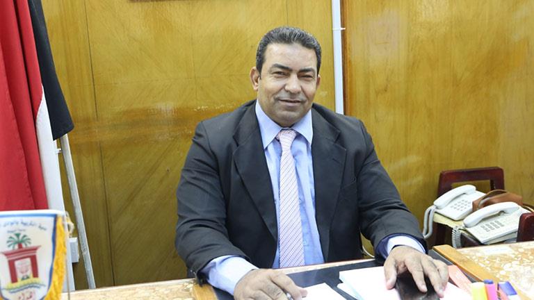 الدكتور جمال حسن وكيل وزارة التربية والتعليم بمحاف