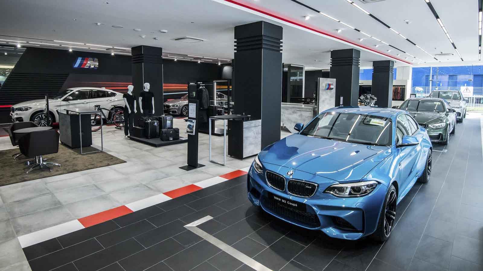 هل تحظر جلوبال أوتو بيع سيارات BMW الجديدة مرة أخر