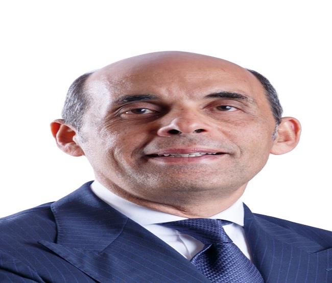  طارق فايد رئيس مجلس الإدارة والرئيس التنفيذى لبنك