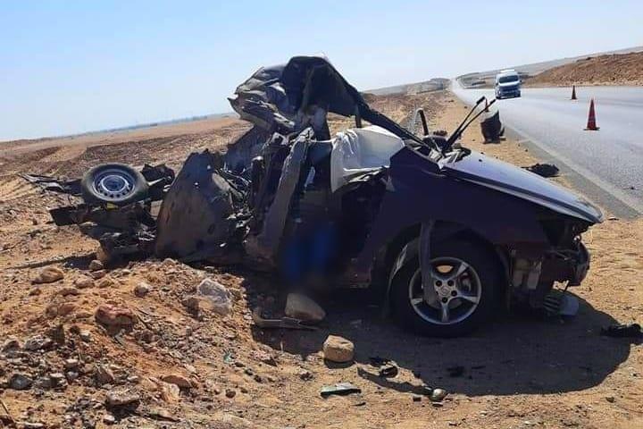   حادث تصادم انقلاب سيارة                         