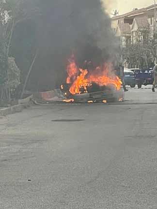 النيران تلتهم سيارة ملاكي داخل كومبوند بالقاهرة ال