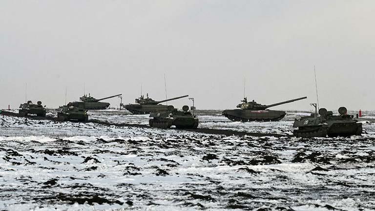 دبابات الجيش الروسي على حدود أوكرانيا