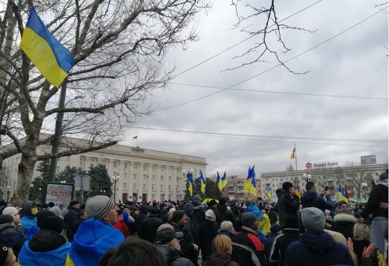 مظاهرات حاشدة في خيرسون الأوكرانية