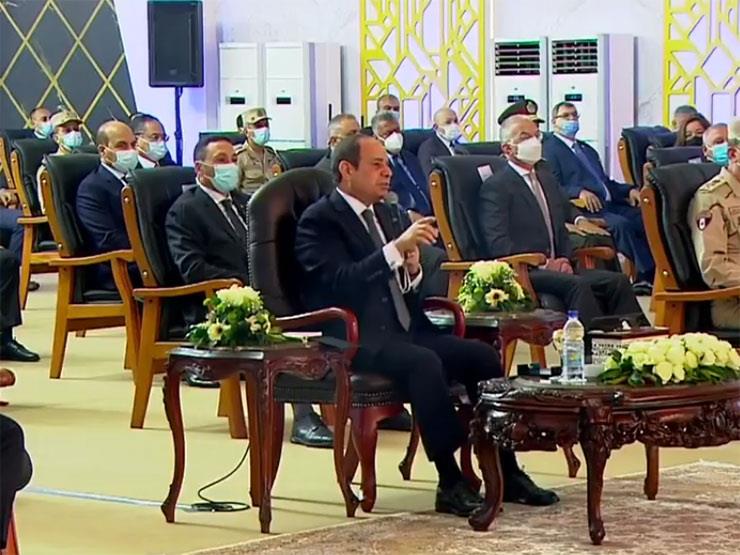 الرئيس السيسي خلال افتتاح عدد من المشروعات القومية