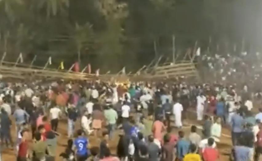 مئات المصابين في انهيار مدرجات ملعب بجنوب الهند