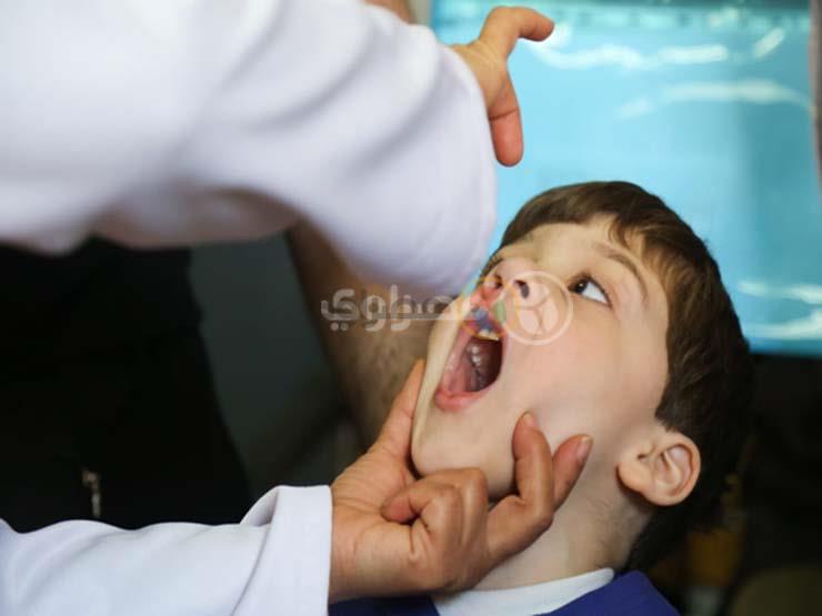 التطعيم ضد مرض شلل الاطفال