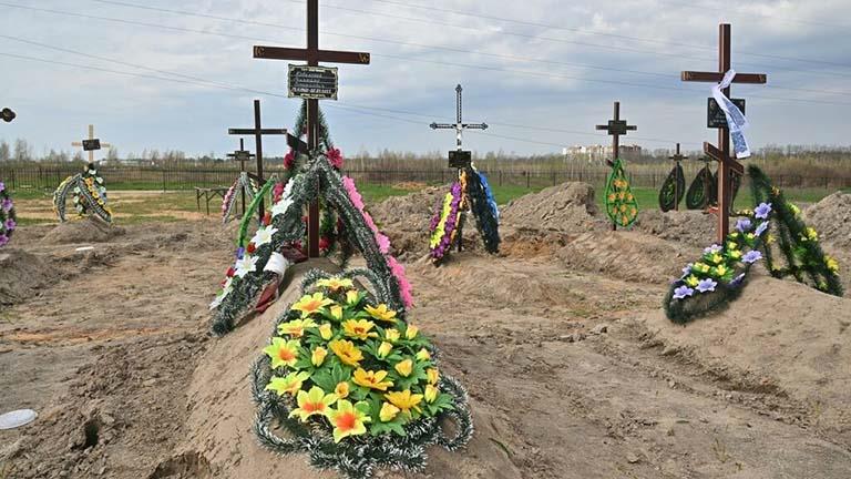 مقبرة في بوتشا الاوكرانية
