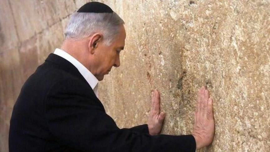 نتنياهو يقتحم حائط البراق