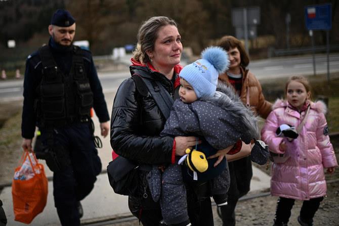 كييف تقول إنه تم إجلاء 500 مدني من مدينة ماريوبول