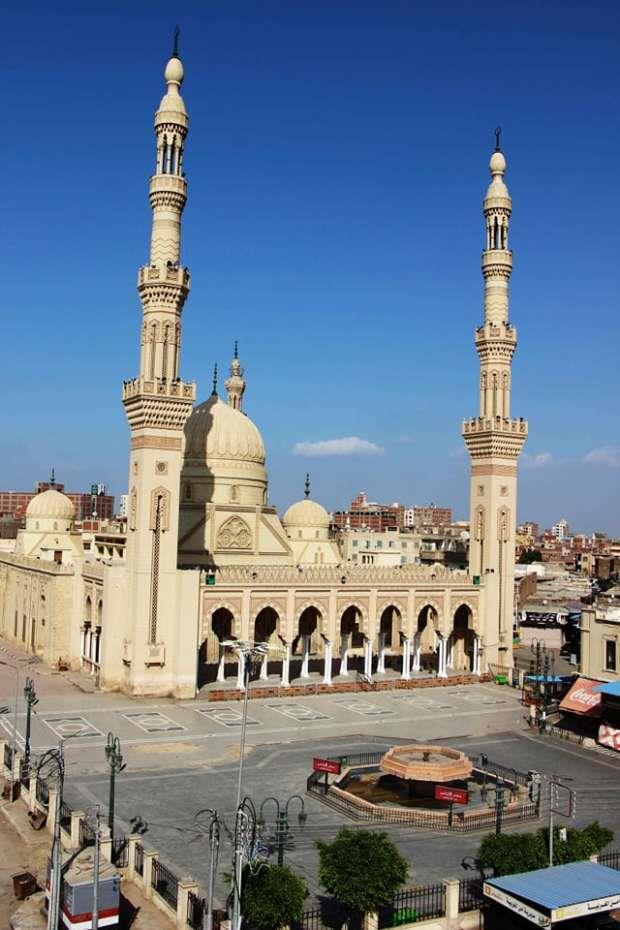 مسجد سيدي أحمد البدوي بمدينة طنطا
