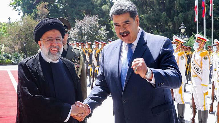 رئيس فنزويلا والرئيس الإيراني في طهران