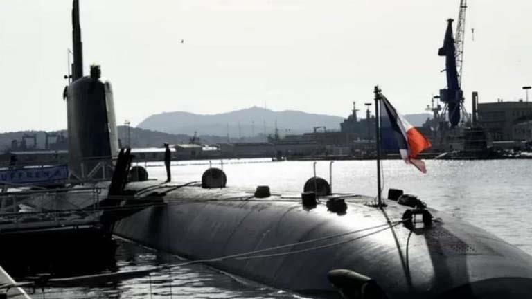 أستراليا توافق على تسوية أزمة الغواصات مع فرنسا ود