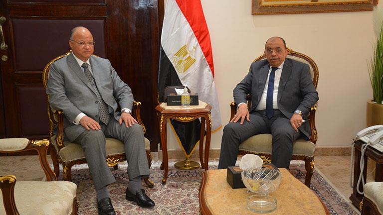 اجتماع وزير التنمية المحلية ومحافظ القاهرة