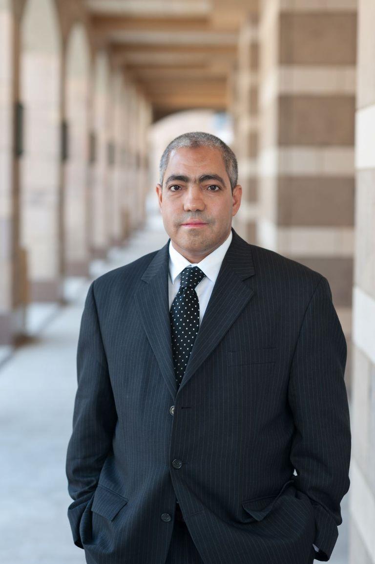 الدكتور ناجح علام