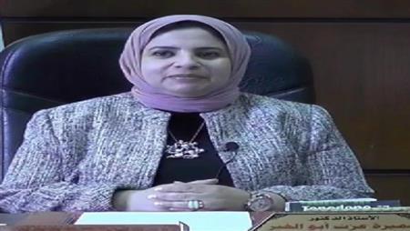 الدكتورة سميرة عزت، الوكيل السابق لمعهد الكبد القو
