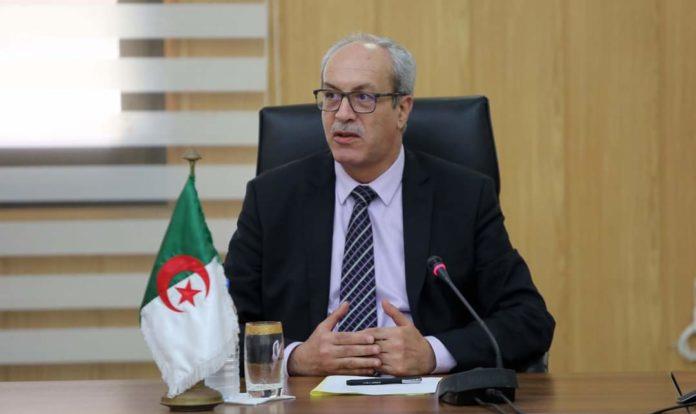 وزير البريد والاتصالات الجزائري كريم تريكي