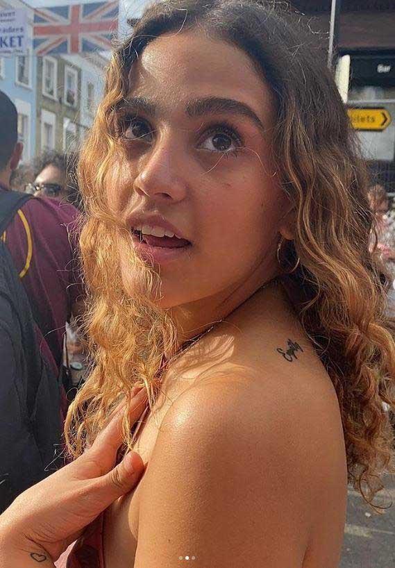 جانا عمرو دياب