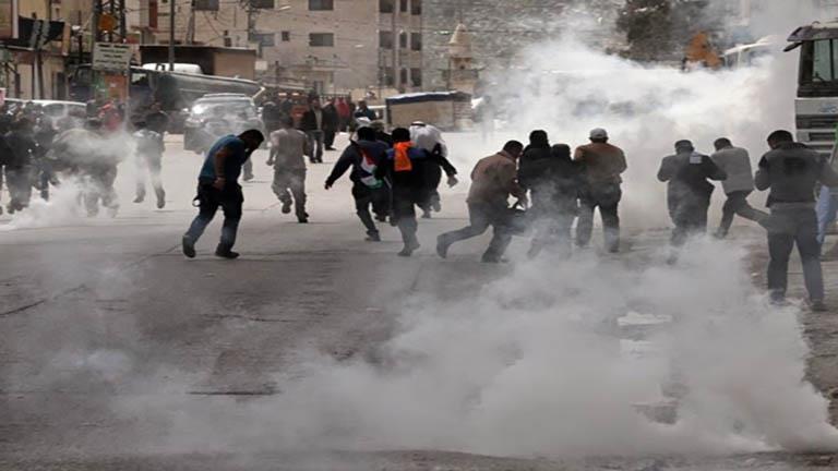 عشرات الإصابات من الفلسطينيين جراء مواجهات مع الاح