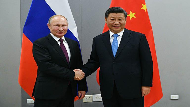 الرئيس الروسي فلاديمير بوتين مع الرئيس الصيني شي ج