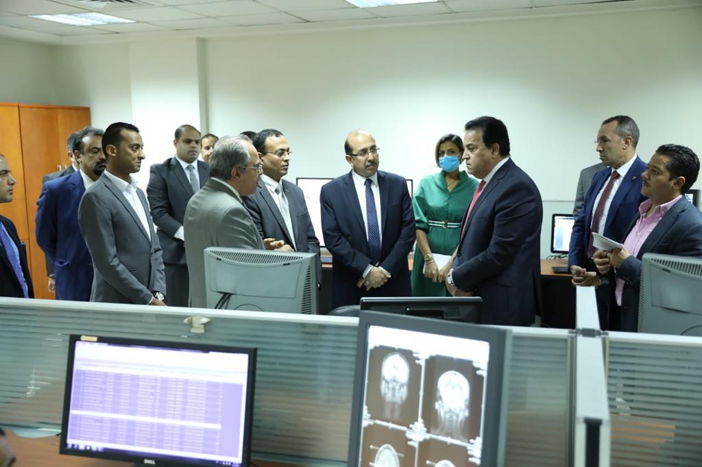 وزير الصحة يوجه بتطوير الإدارة العامة للأشعة