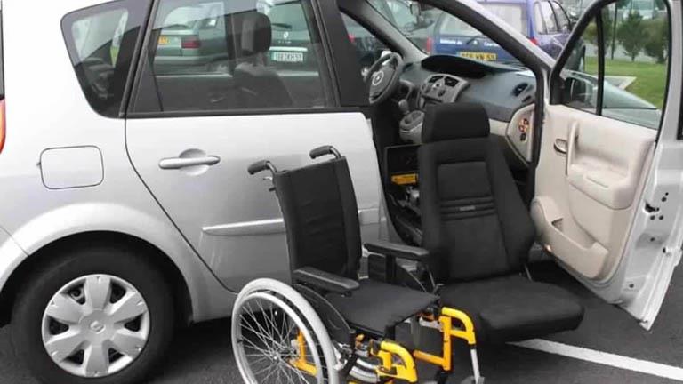 سيارات ذوي الاحتياجات الخاصة - أرشيفية