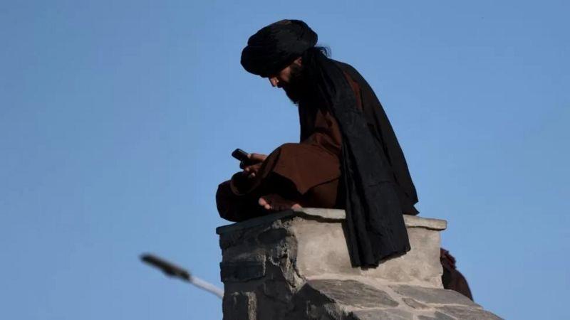 مسؤولو وأنصار طالبان يستخدمون تويتر بكثافة لنشر رس