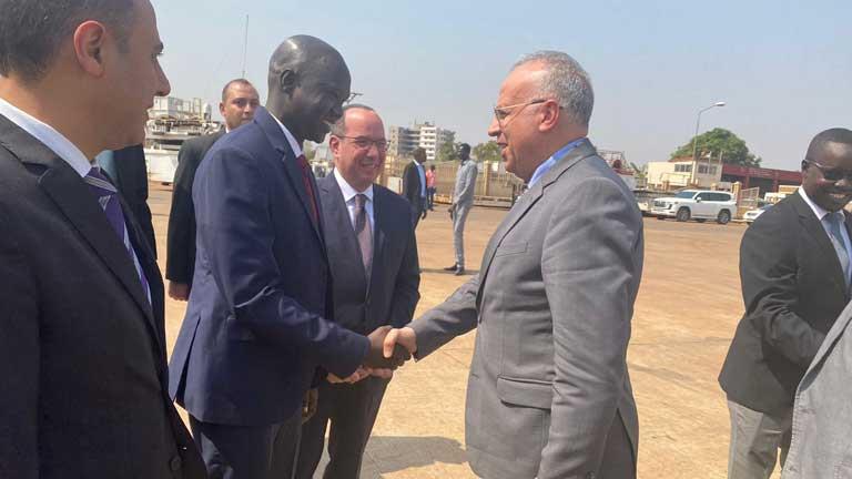 وزير الري يصل لجمهورية جنوب السودان