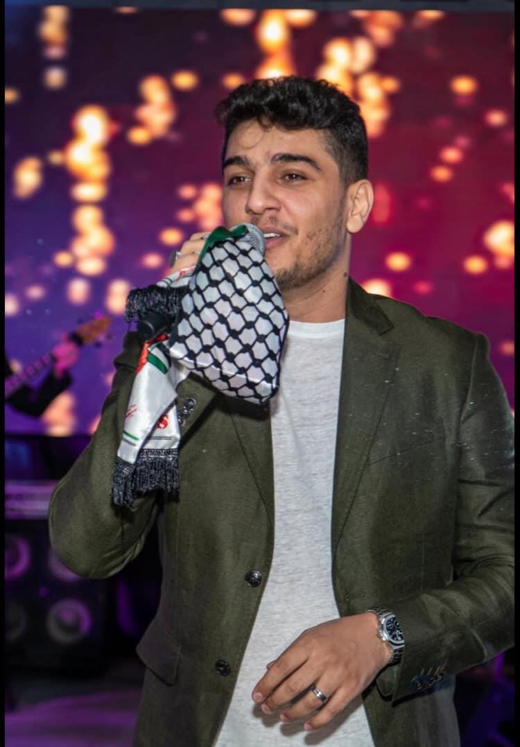 محمد عساف بالشال الفلسطيني