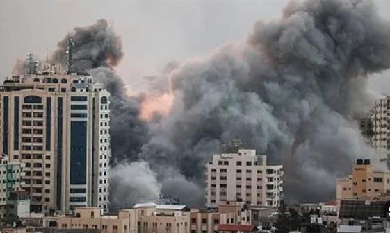 قصف محيط مستشفى غزة الأوروبي