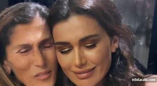 نادين الراسي ووالدتها