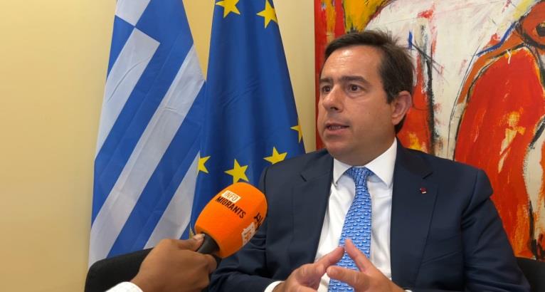 وزير اللجوء والهجرة اليوناني ديميتريس كيريديس