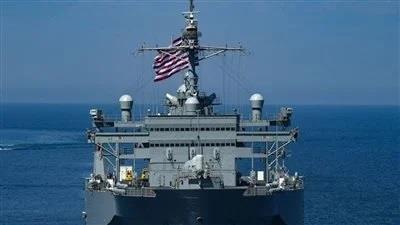 البحرية الأمريكية 
