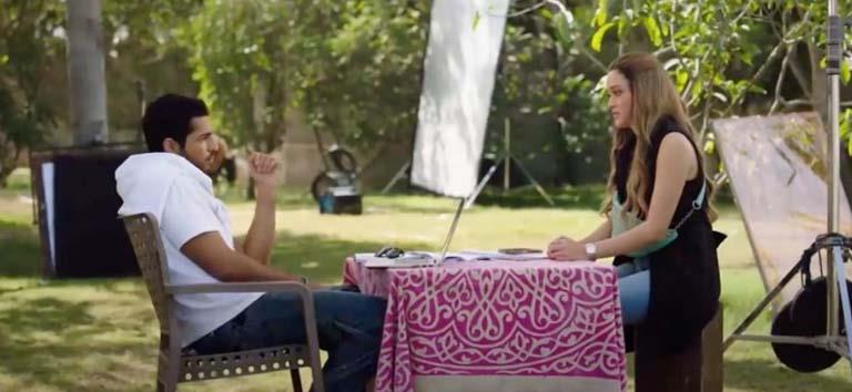 محمود ياسين جونيور في حدوتة عيشها بفرحة