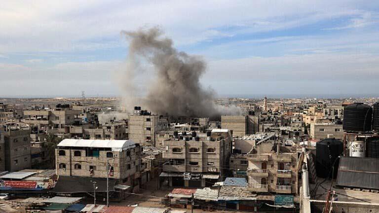 قصف مدرسة تل الزعتر للنازحين شمال غزة