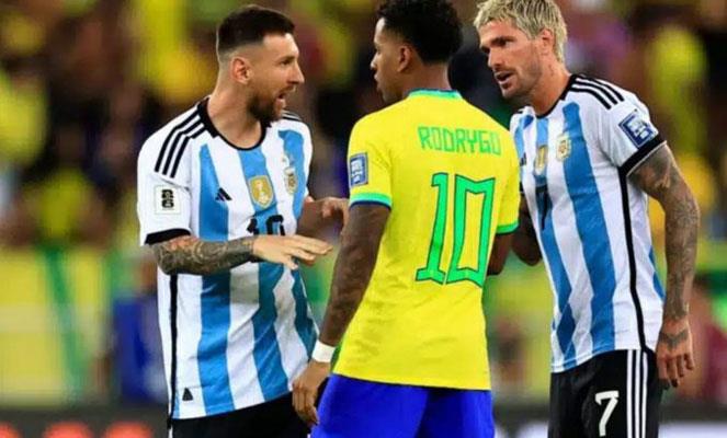 الأرجنتين تفوز على البرازيل في تصفيات كأس العالم