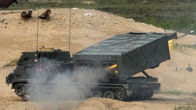 بريطانيا ترسل 200 صاروخ دفاع جوي إلى أوكرانيا  أرش
