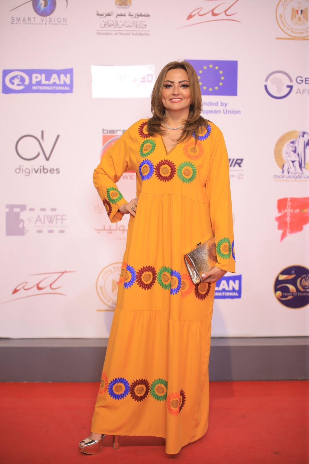 نجوم الفن على السجادة الحمراء