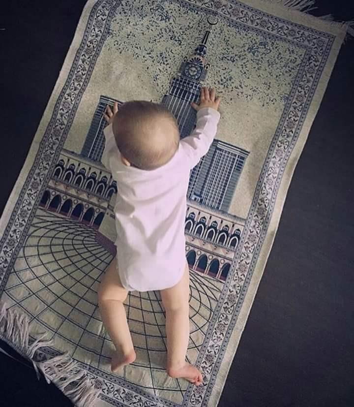 تعليم طفلك الصلاة
