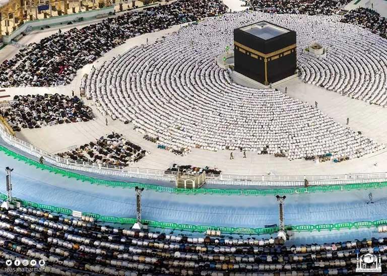 المسجدين الحرام والنبوي يستقبلان الأعداد المليونية