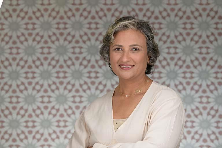 الدكتورة مريم عياد