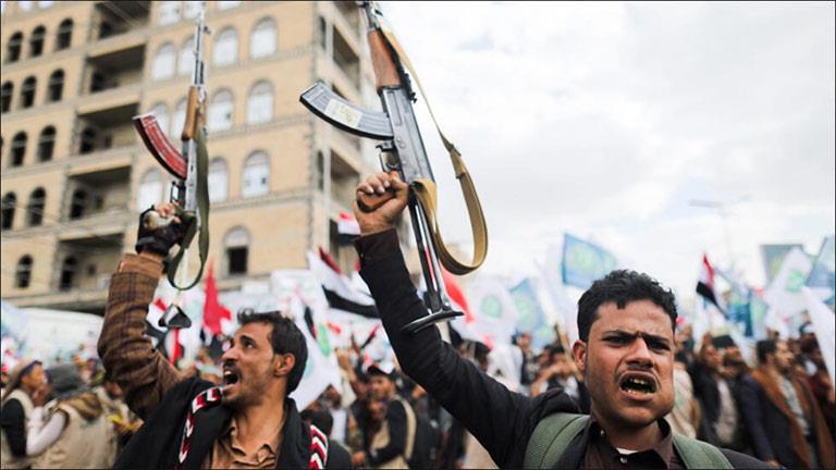 مقاتلون حوثيون في العاصمة اليمنية صنعاء