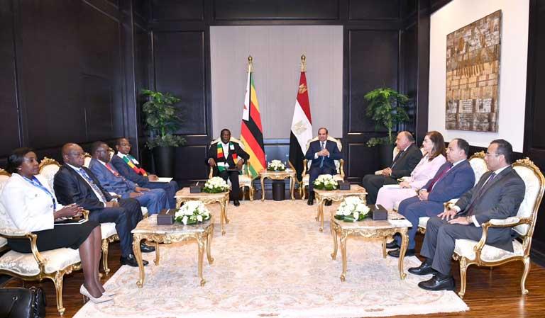السيسي يلتقي رئيس جمهورية زيمبابوي