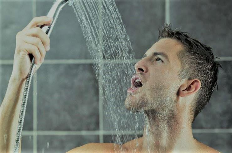 5-اضرار-للاستحمام-المفرط-يؤثر-على-الصحة-الانجابية-