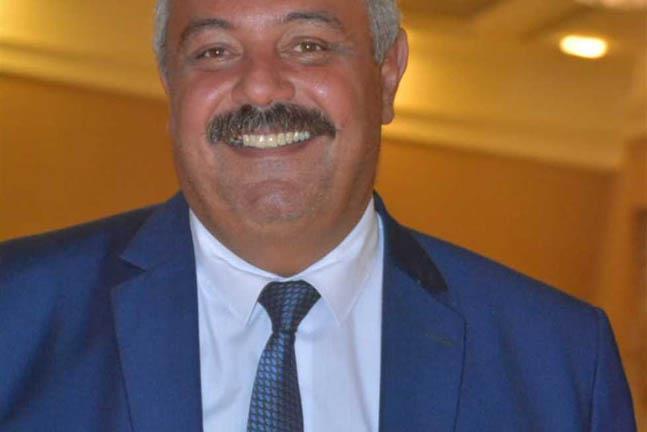 الدكتور محمد عبد الرازق رئيس الإدارة المركزية للسي