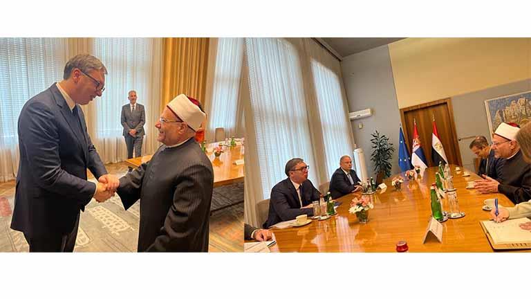 الرئيس الصربي خلال استقباله الدكتور شوقي علام