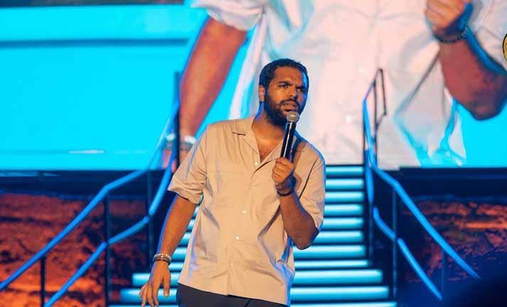 الفنان الفرنسي