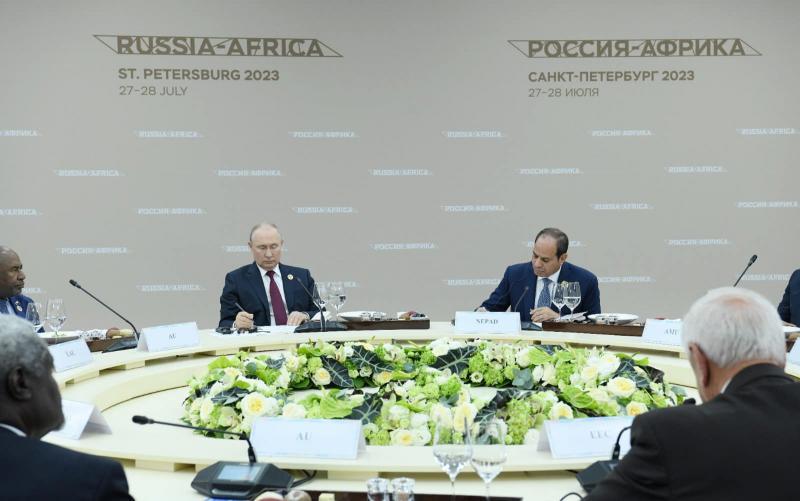 انطلاق فعاليات اليوم الثاني للقمة الإفريقية الروسي