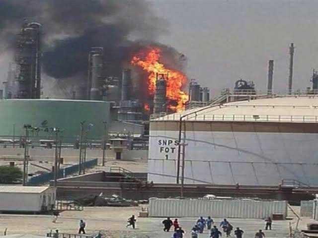حريق محدود بمصفاة ميناء الأحمدي  أرشيفية