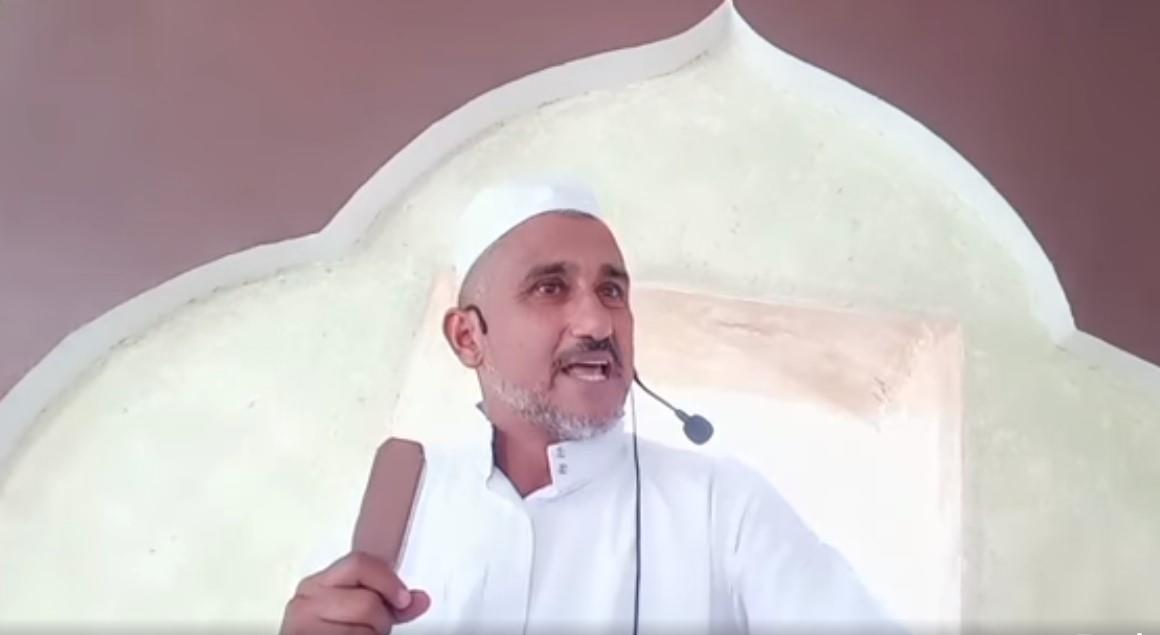 إعفاء إمام مسجد في تونس بسبب خطبة جمعة